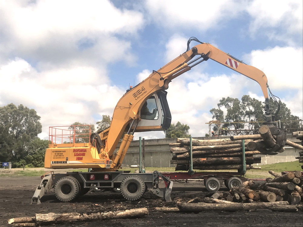 Hire & Rent Loaders & Attachments Rotorua | Central NI & NZ wide