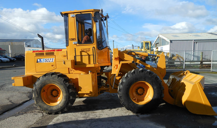 Hire & Rent Loaders & Attachments Rotorua Central NI & NZ wide